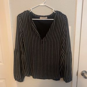 Express Black & White Pattern Blouse